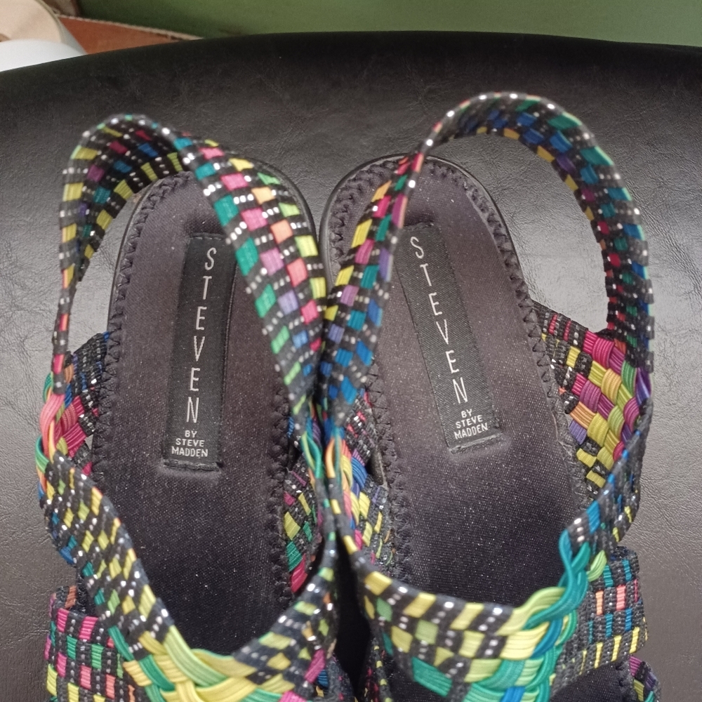 Sandals Steven Madden size 8 - Picture 3 of 6